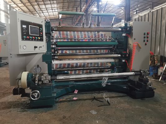 Máquina de corte de lâmina circular de 1100 mm de largura máxima para corte de alta eficiência